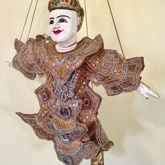 Thai Marionette Puppet 1960s Vintage 23 1/2 Inches, Sequined Traditional Dress, - Picture 2 of 11